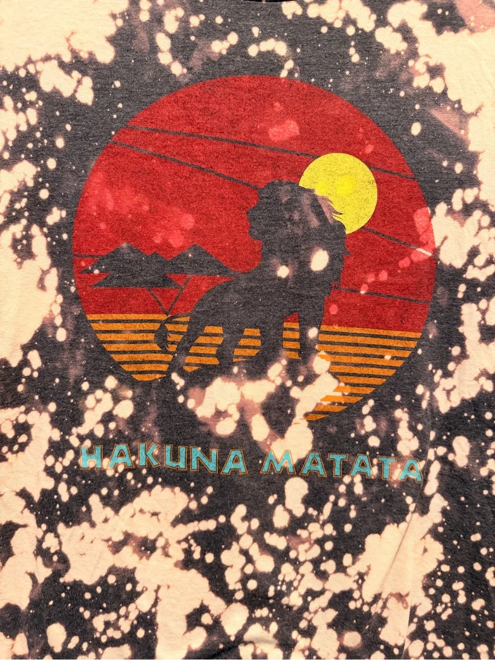 All About The Dye Hakuna Matata Bleach Splatter
Graphic Size M - Picture 2 of 5